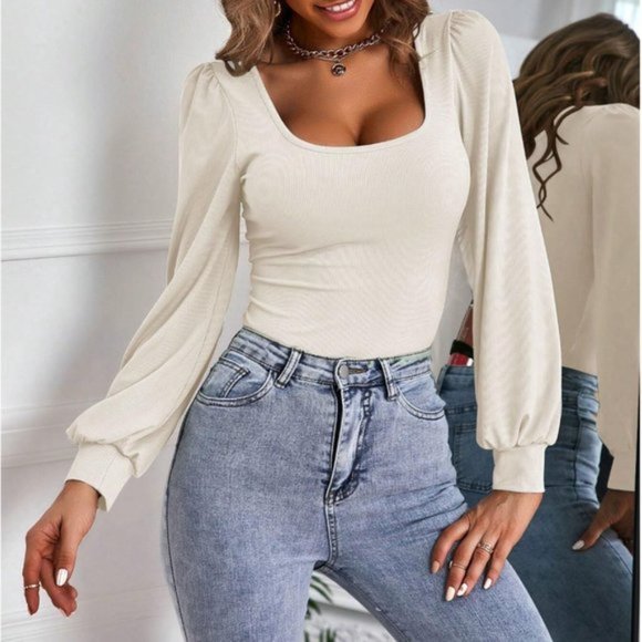 White Scoop Neck Rib Knit Lantern Sleeve Tee - Picture 3 of 4